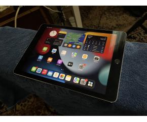 Apple iPad Pro. 256GB, Wi-Fi, 9.7 in - Silver- A1673