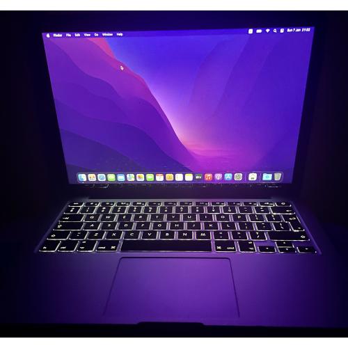 Apple MacBook Pro 13.3" A1502 2015 i5-4210U 2.70 GHz 16GB RAM 256GB SSD