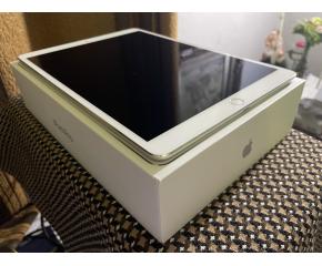 Apple iPad Pro 1st Gen. 256GB, Wi-Fi, 10.5 in - Silver А1701 - като нов + кутия! 